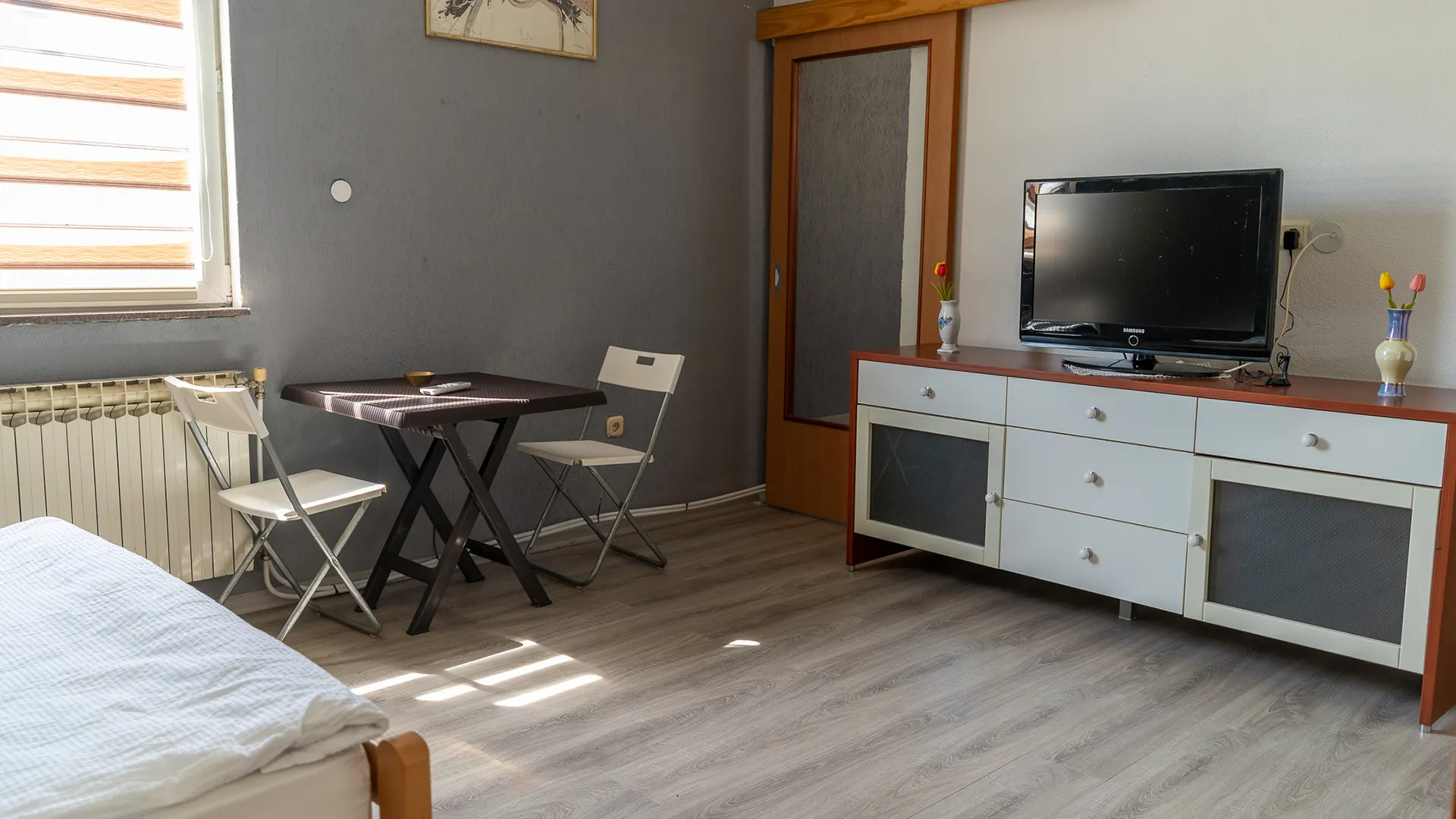 Spavaća soba 1 — Vila Melina, kuća za grupe u Sarajevu