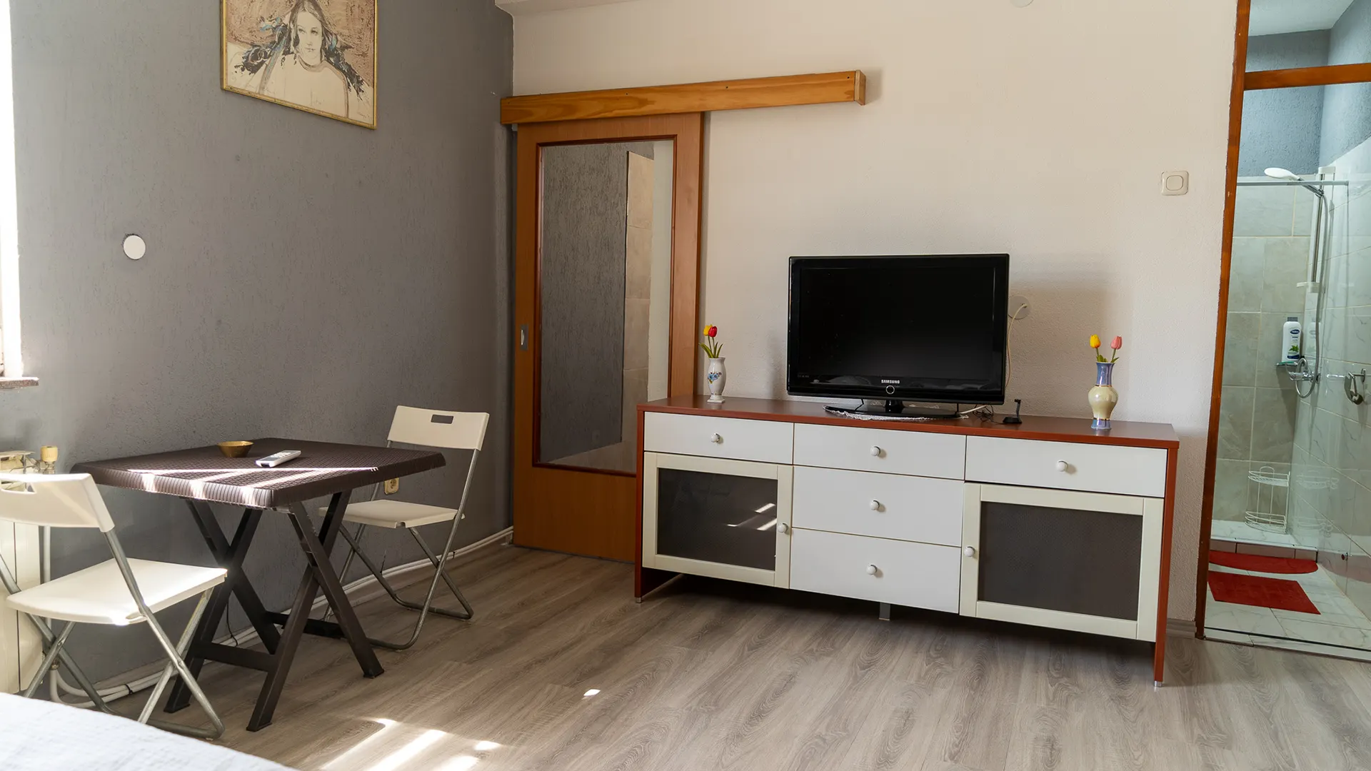 Spavaća soba 5 — Vila Melina, kuća za grupe u Sarajevu